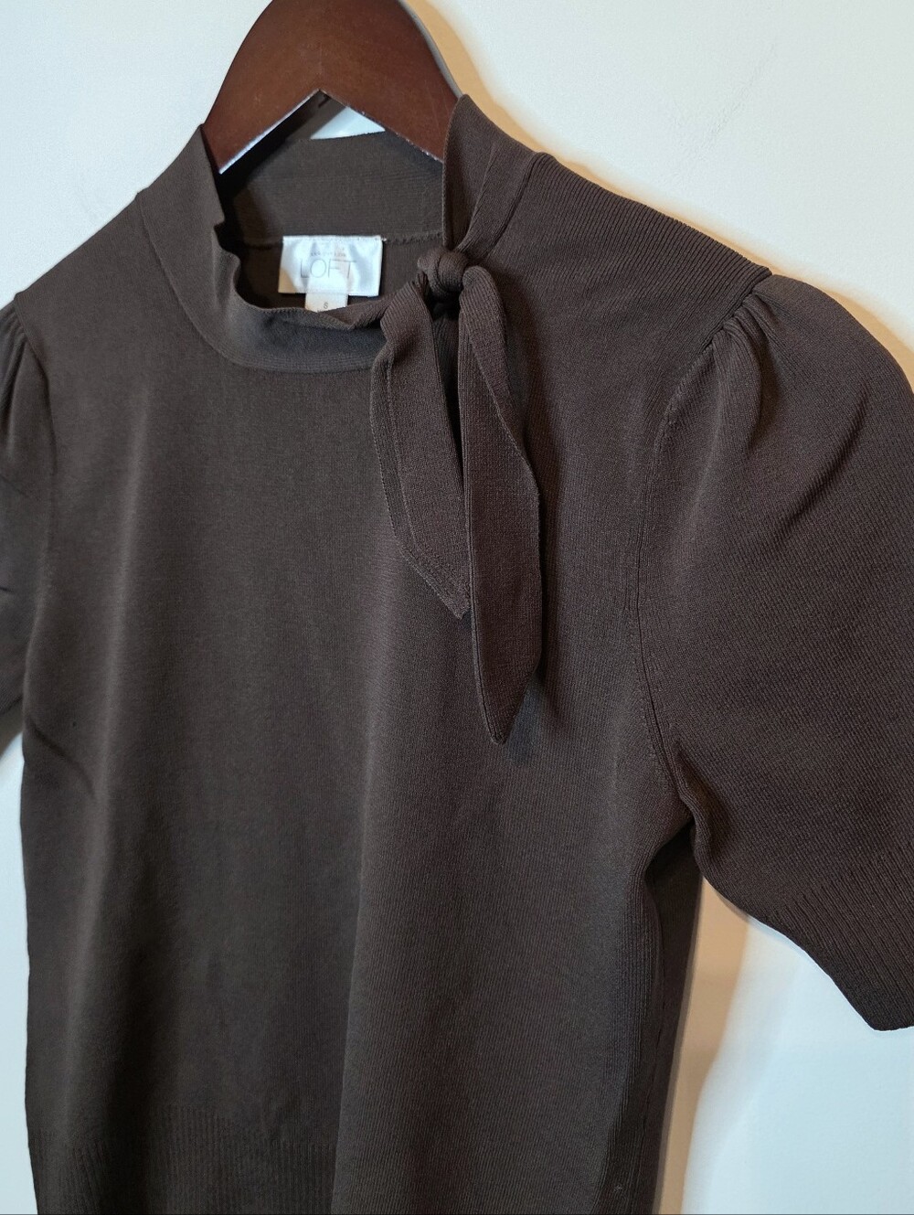 LOFT Brown Short Sleeve Mock Neck Tie Sweater Knit Top Size Small Dark Academia - Picture 6 of 9